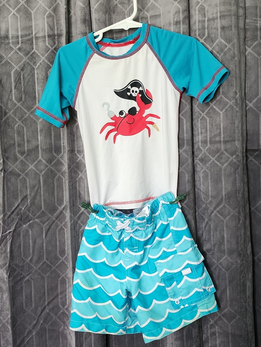 Kids White & Teal Pirate Crab Rash Guard Swim Set